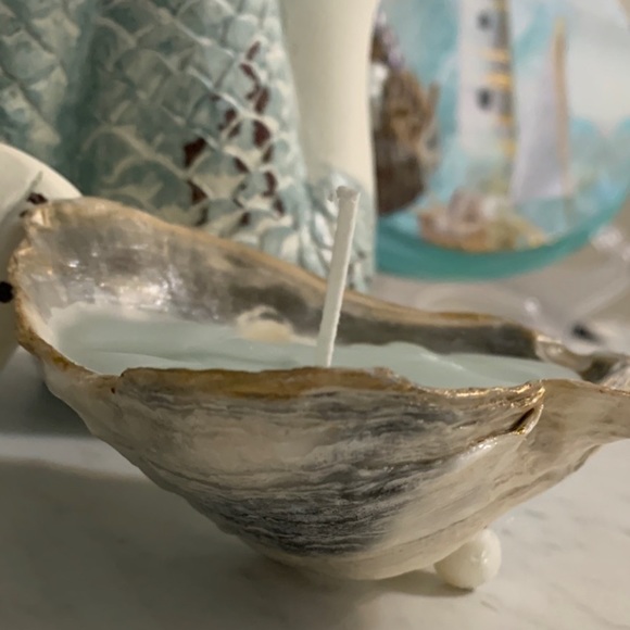 Shabby Chic Boho Shell Decor - Handmade Soy Wax Candle in a Seashell - Picture 3 of 15
